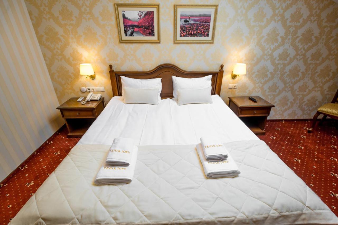 Fenix Town Hotel Vinnytsia Bagian luar foto