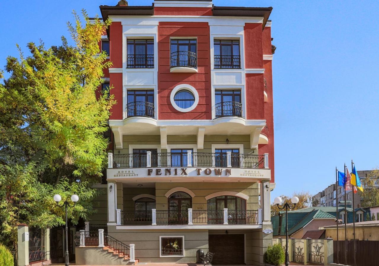 Fenix Town Hotel Vinnytsia Bagian luar foto